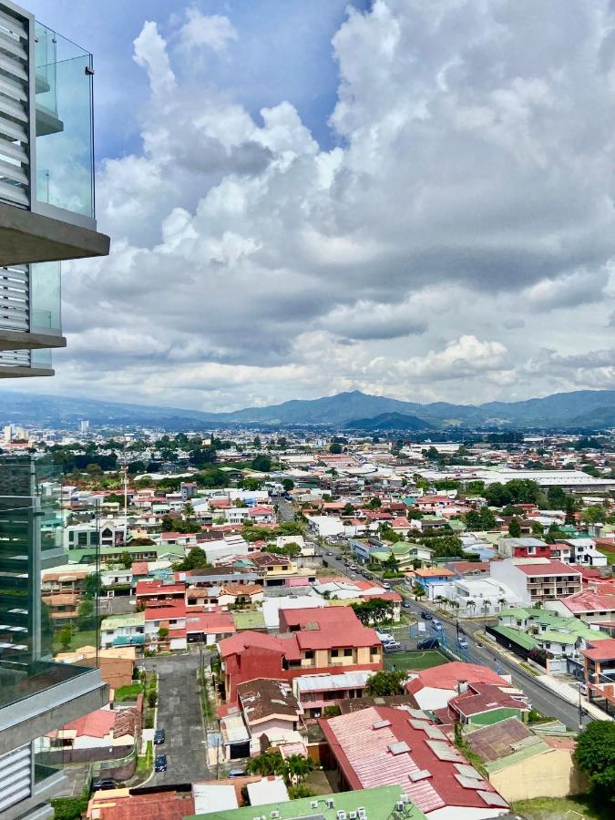 Comodo Y Elegante Apartamento En Fabuloso Condo! 聖荷西 外观 照片