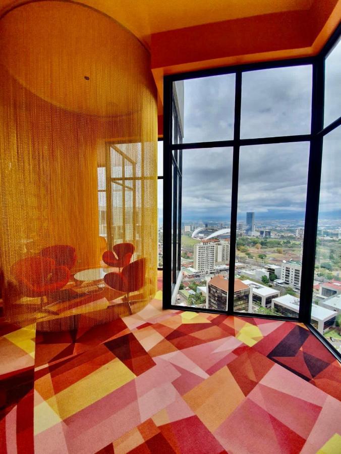 Comodo Y Elegante Apartamento En Fabuloso Condo! 聖荷西 外观 照片