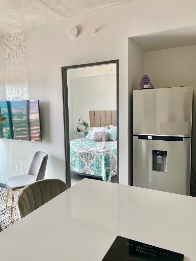 Comodo Y Elegante Apartamento En Fabuloso Condo! 聖荷西 外观 照片